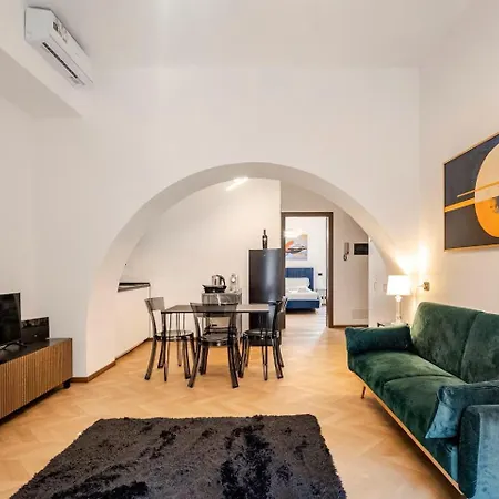 Italian Essence - Center Lägenhet *