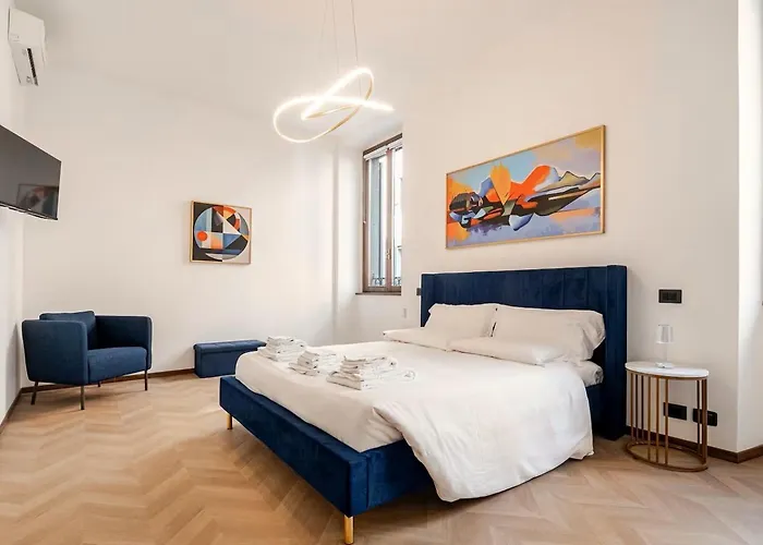 Italian Essence - Center Apartment *