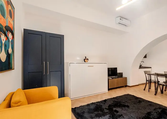 Apartment Italian Essence - Center