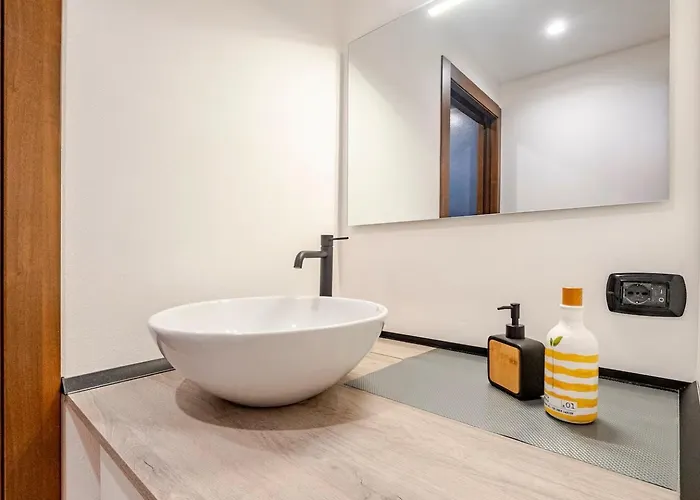 Italian Essence - Center Apartment