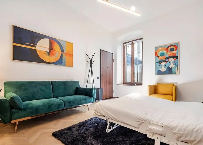 Italian Essence - Center Apartment *